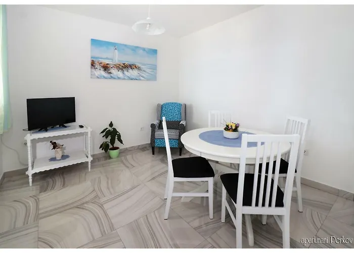 דירה Primosten, Dolac